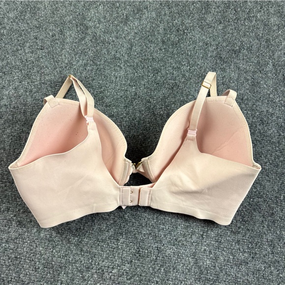 VICTORIA’S SECRET Women’s Perfect Coverage Underwire Bra Light Pink Size: 34DD - Picture 2 of 5